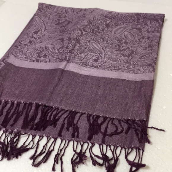 FOR YOUR EASE ONLY PURPLE TASSELS BRAND NEW SCARF - Picture 5 of 8